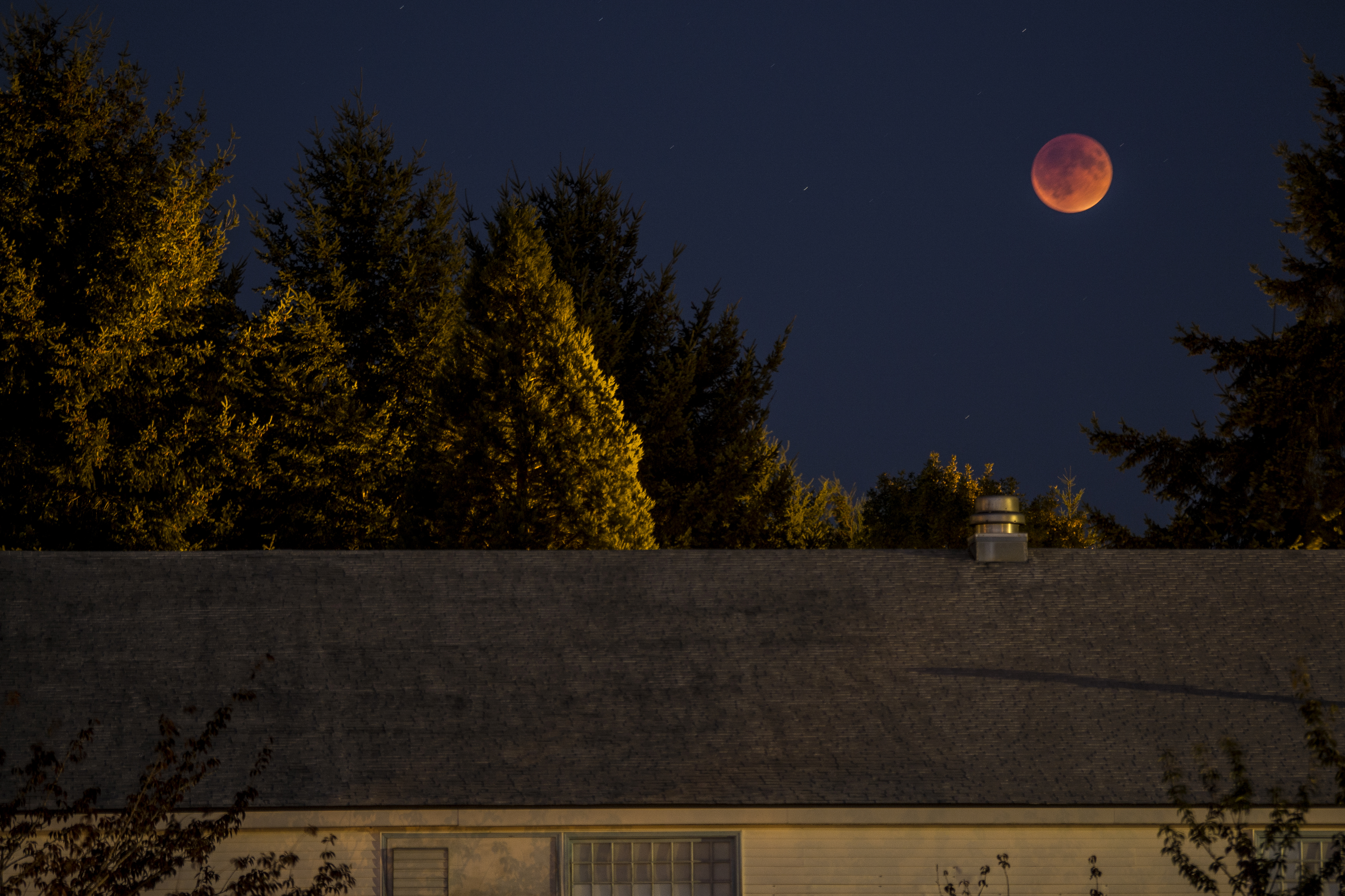 Blood Moon over RSE, September 27, 2015. Photo Credit: Kirk Diaz